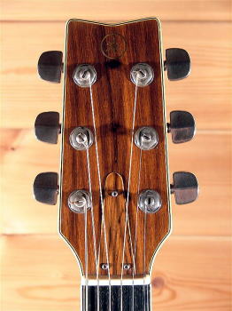 YAMAHA FG-1500   '734.jpg